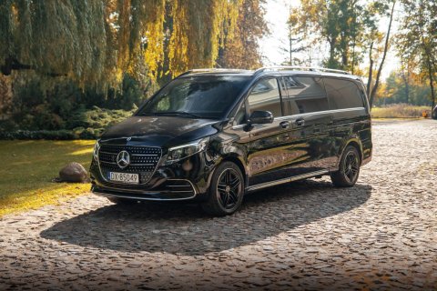 Mercedes V300d 2025